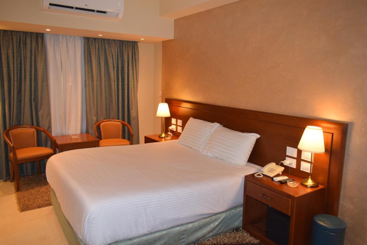 Omar El Khayam Al Minya Hotel Exterior photo
