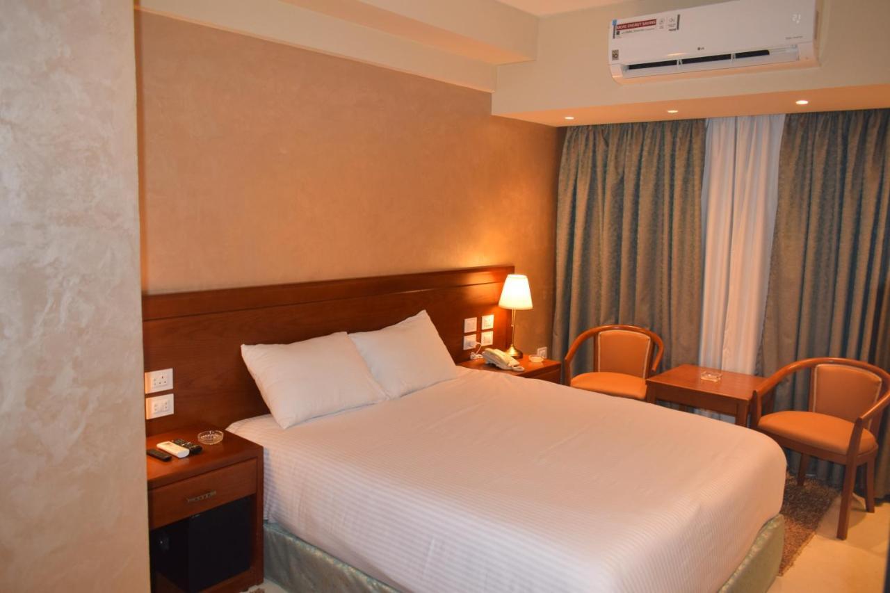 Omar El Khayam Al Minya Hotel Exterior photo