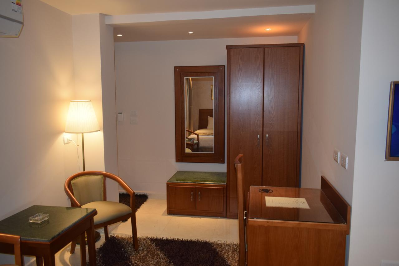 Omar El Khayam Al Minya Hotel Exterior photo