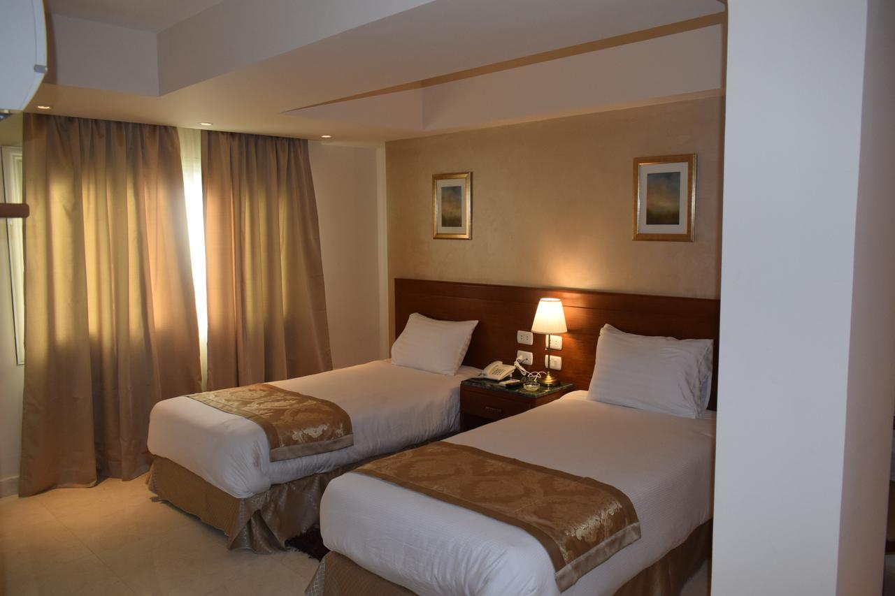 Omar El Khayam Al Minya Hotel Exterior photo